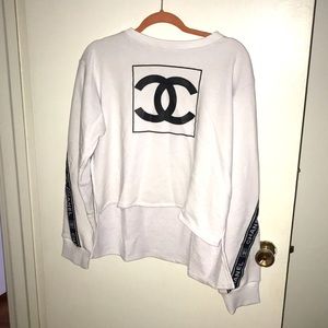Chanel cropped sweatshirt
